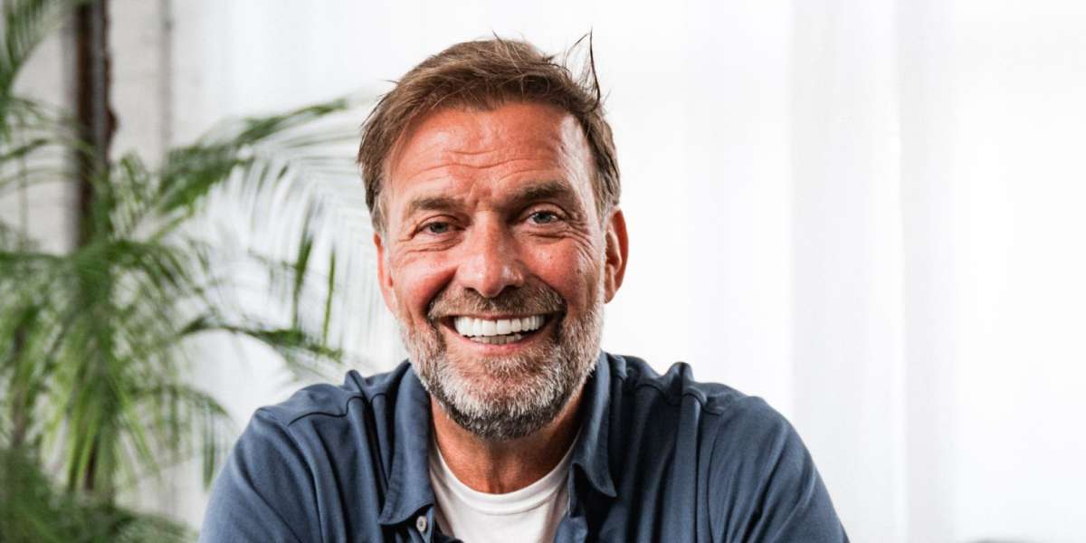 https://sportfive.com/img/asset/YXNzZXRzLzA0X3ByZXNzX21lZGlhLzIwMjQvdHJpYWdvX2tsb3BwL2p1ZXJnZW5rbG9wcF8xLmpwZw/juergenklopp_1.jpg?p=seo_pro_twitter&s=185943ef3ff3f351d83411b3b2eab9d3